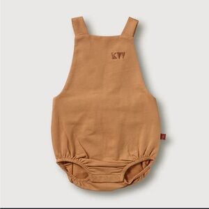KidWild Organic Strap Romper - 3-6 months 
Color Fawn